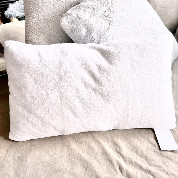 NEW TRICK OR TREAT - Beautiful Super Soft SHERPA Accent Pillow - Picture 6 of 6